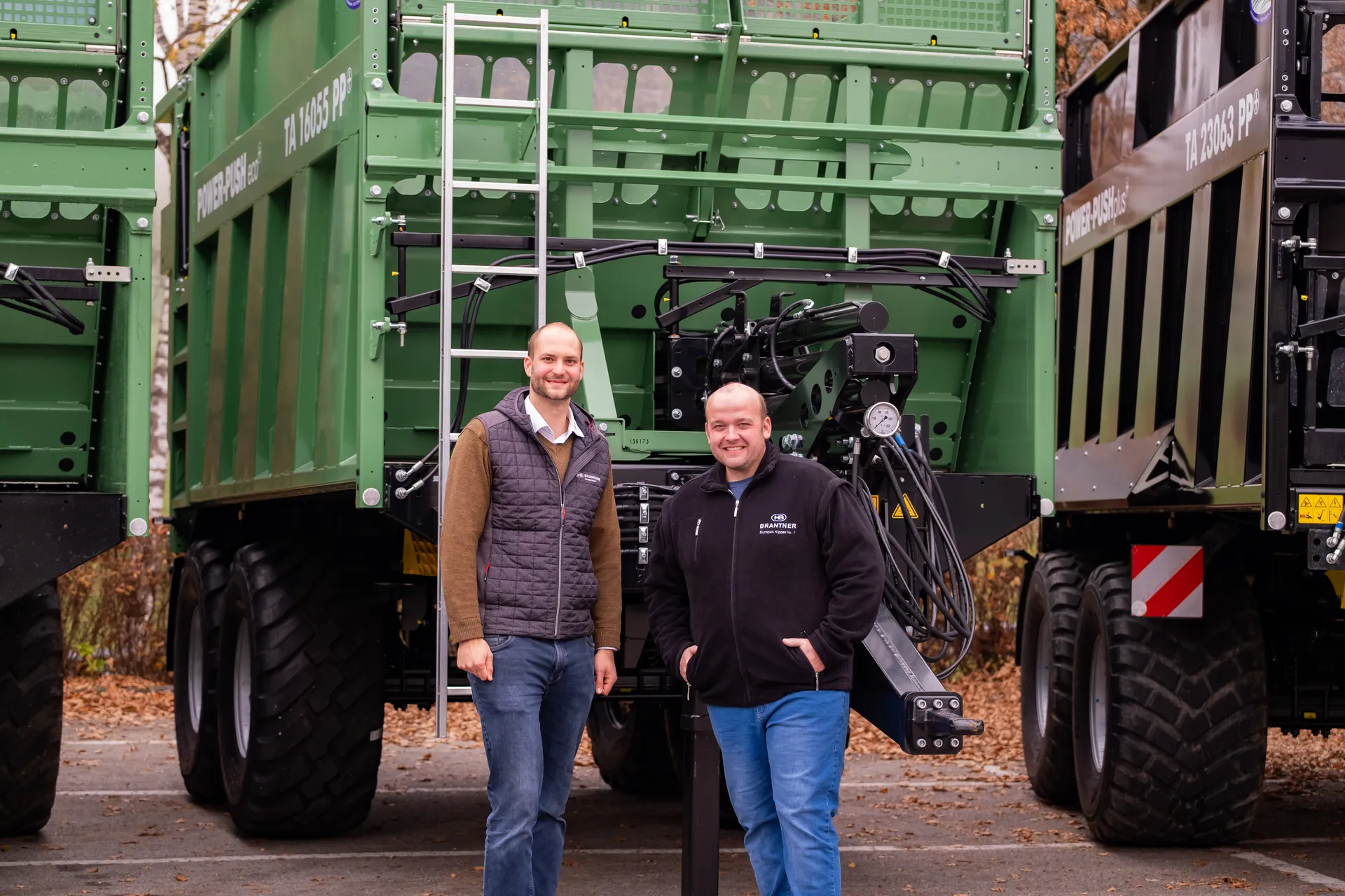 Brantner Fahrzeugübergabe Land und Technik Bernhard Wirth, Brunnenthal