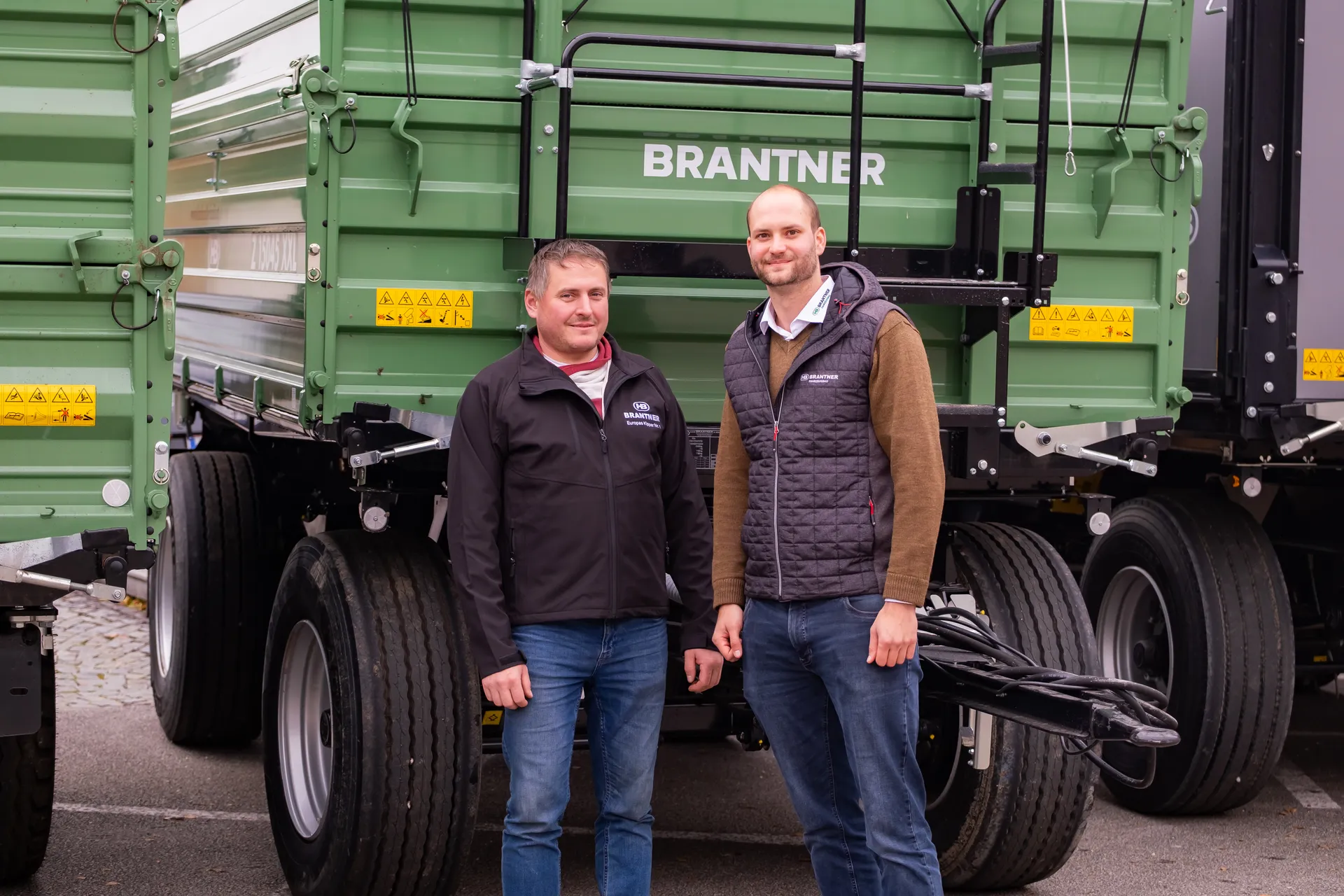 Brantner Fahrzeugübergabe Land und Technik Steinmann, Mayrhof