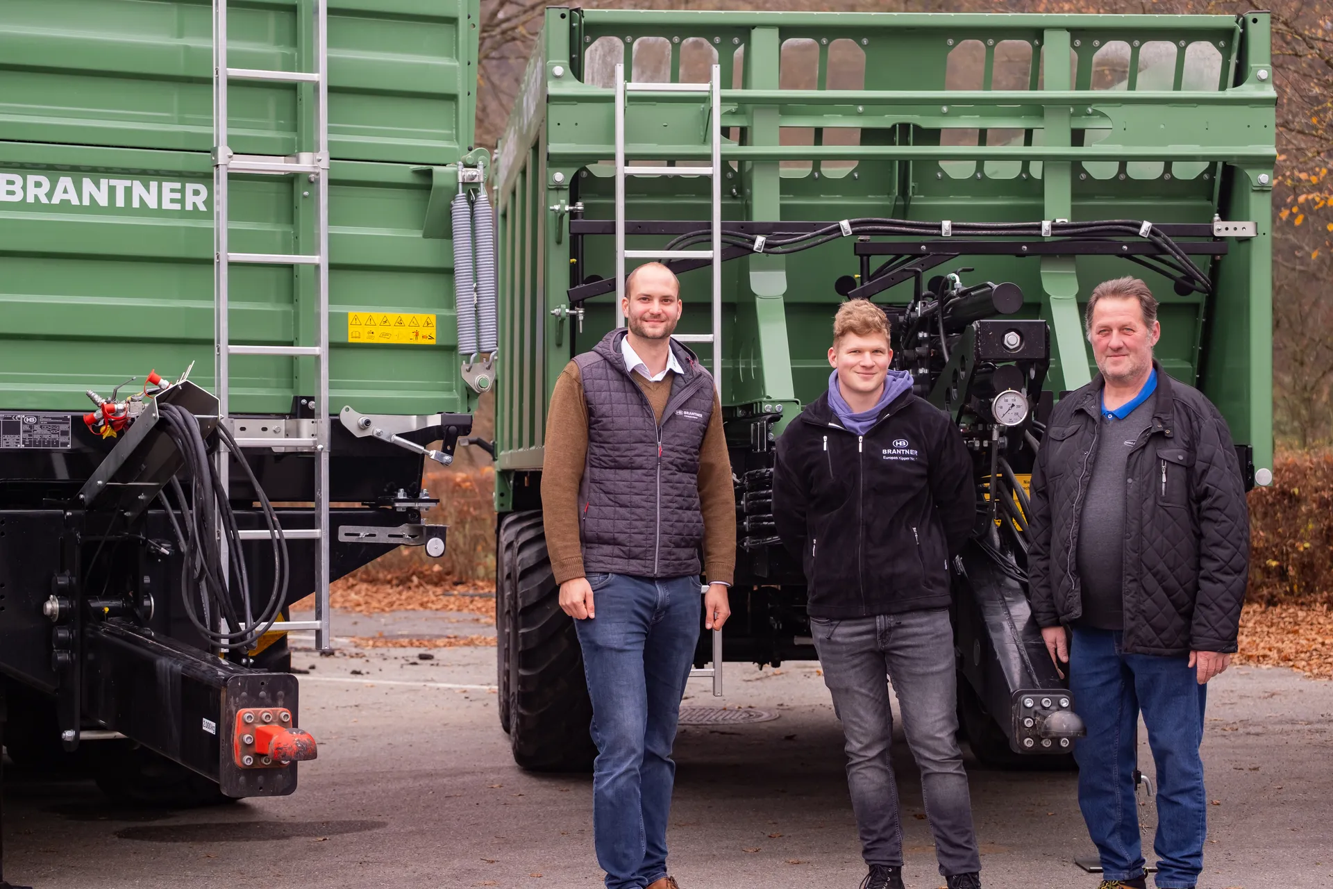 Brantner Fahrzeugübergabe Land und Technik Fam. Berndorfer, Freinberg