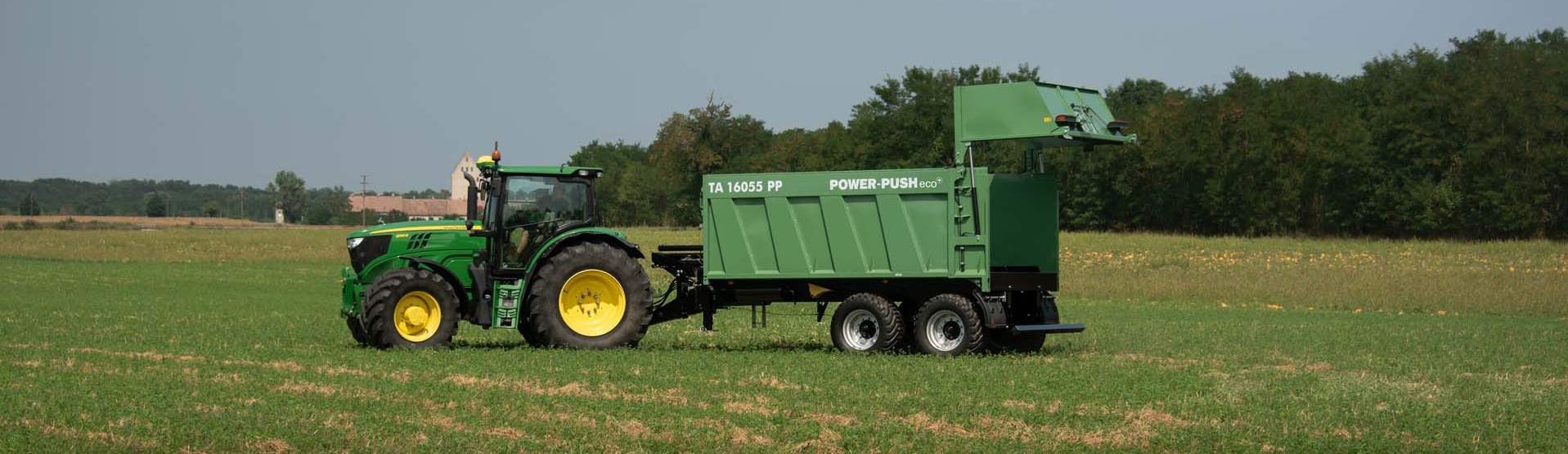 Der Brantner Abschiebewagen POWER-PUSH eco+ nimmt es mit jedem Fliegl Abschiebewagen oder Krampe ASW auf.